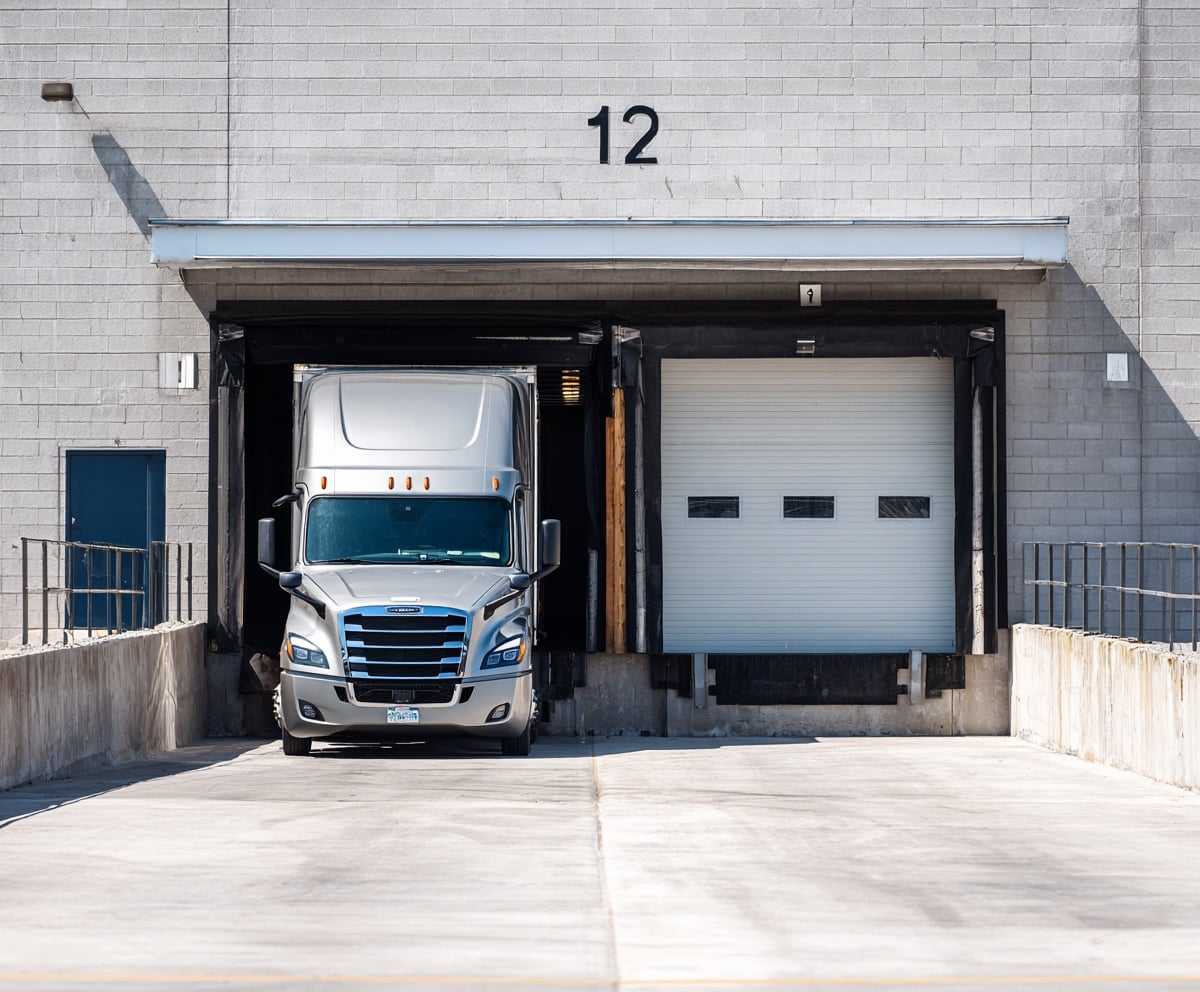 CDL training at 160 Driving Academy - Phoenix Yard